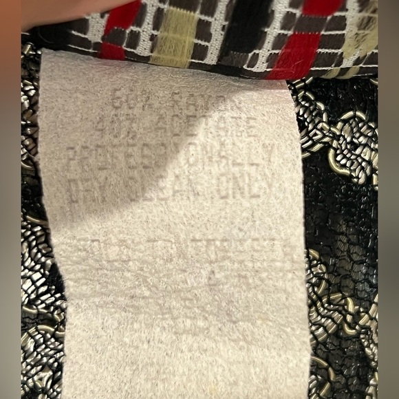 Vintage women’s dress see through size med to large measurement are included - Picture 11 of 14